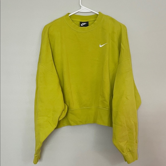 Nike Lime Green Crewneck Sweatshirt - Picture 1 of 4